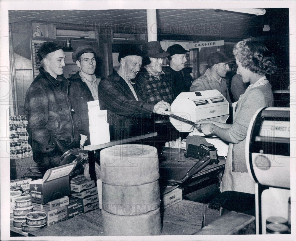 1947 Imlay City Michigan Cheese Shop Press Photo - Historic Images