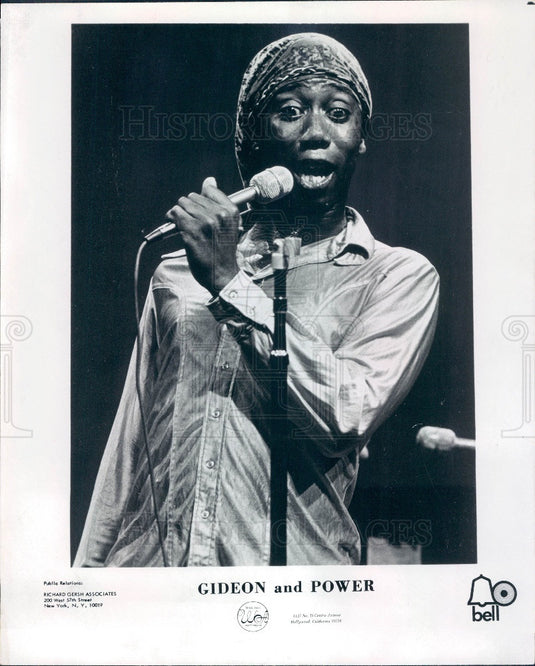 1972 Singer Gideon Press Photo - Historic Images