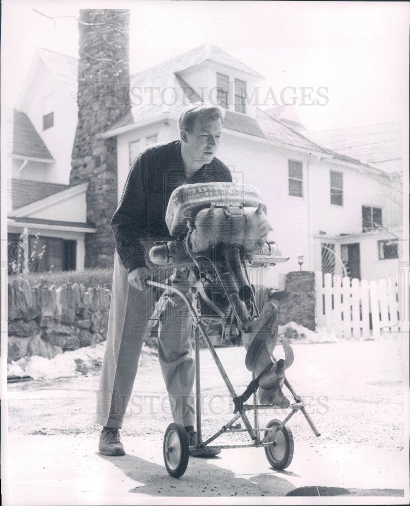 1956 Actor/Comedian Herb Shriner Press Photo - Historic Images