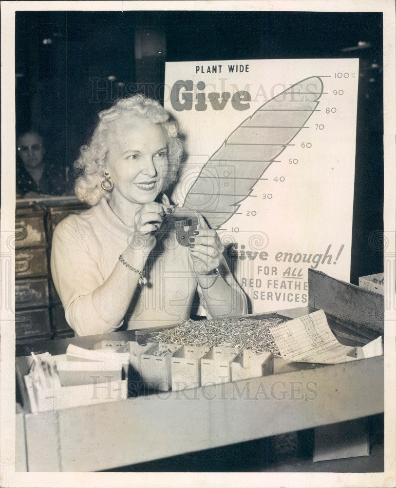 1955 Chicago Community Fund Screw Machine Press Photo - Historic Images