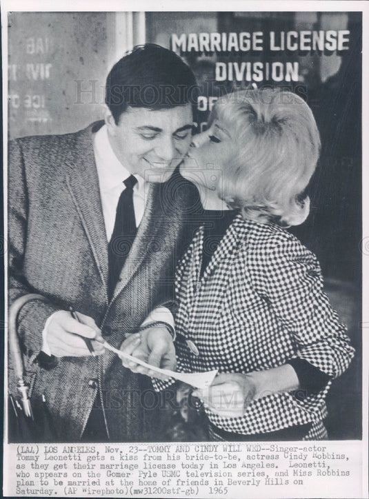 1965 Actors Tommy Leonetti & Cindy Robbins Press Photo - Historic Images