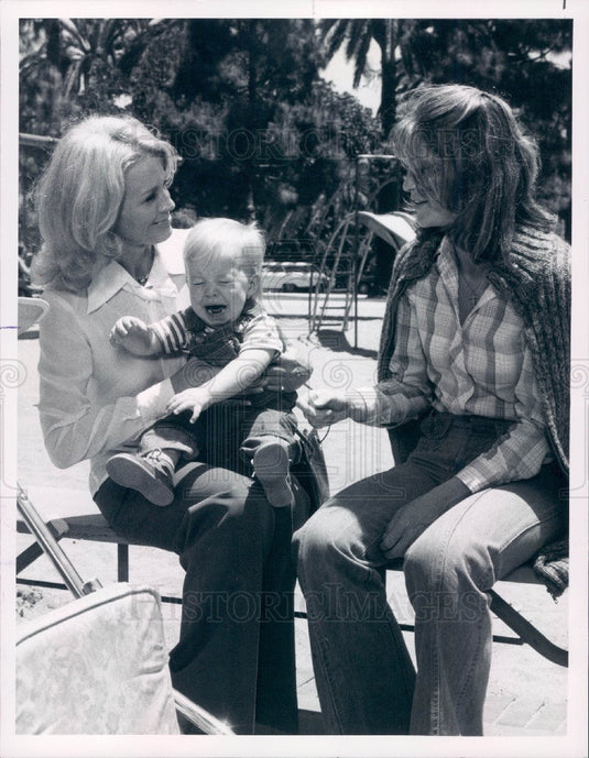 1977 Actors Angie Dickinson & Dee Wallace Press Photo - Historic Images