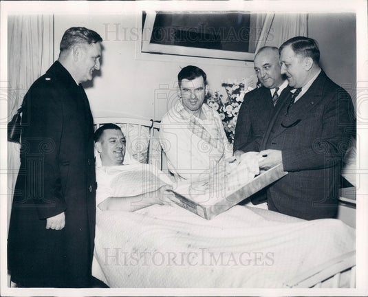 1937 Detroit MI Harper Hosp Police Ward Press Photo - Historic Images