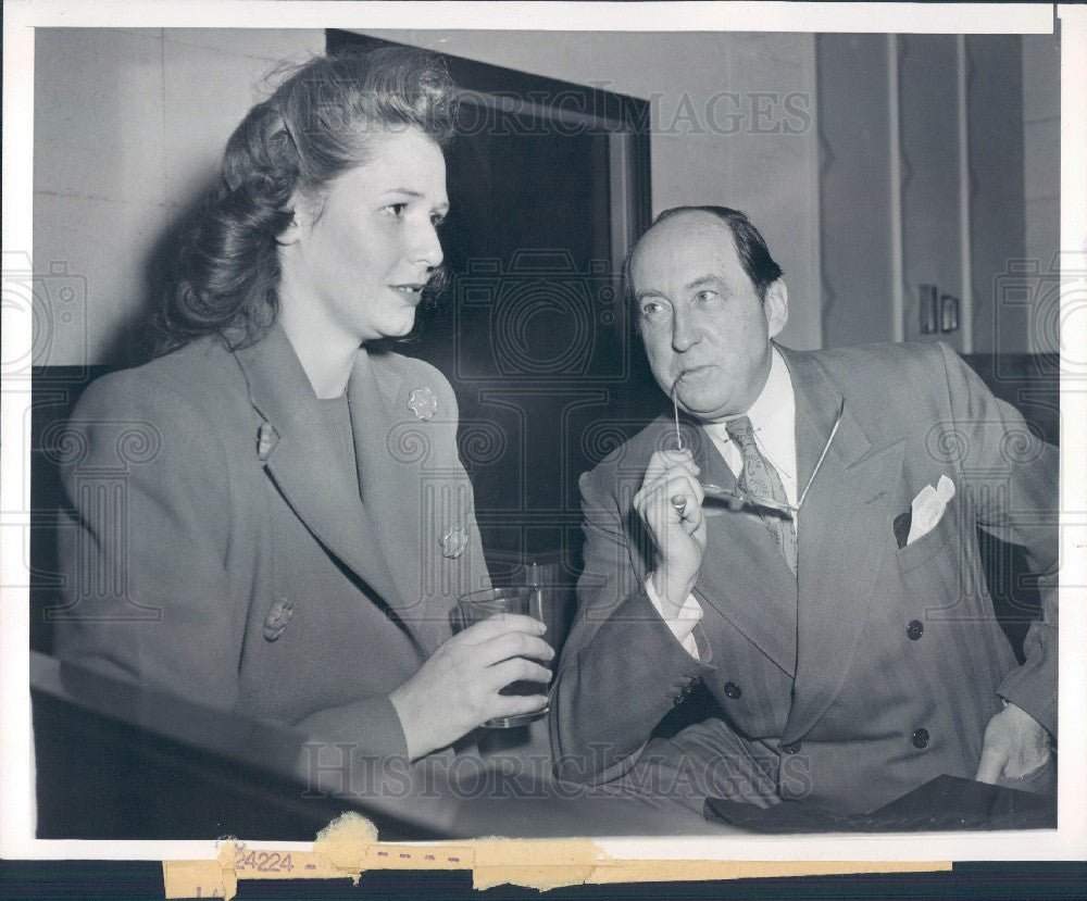 1944 Actress Joan Berry PressPress Photo - Historic Images