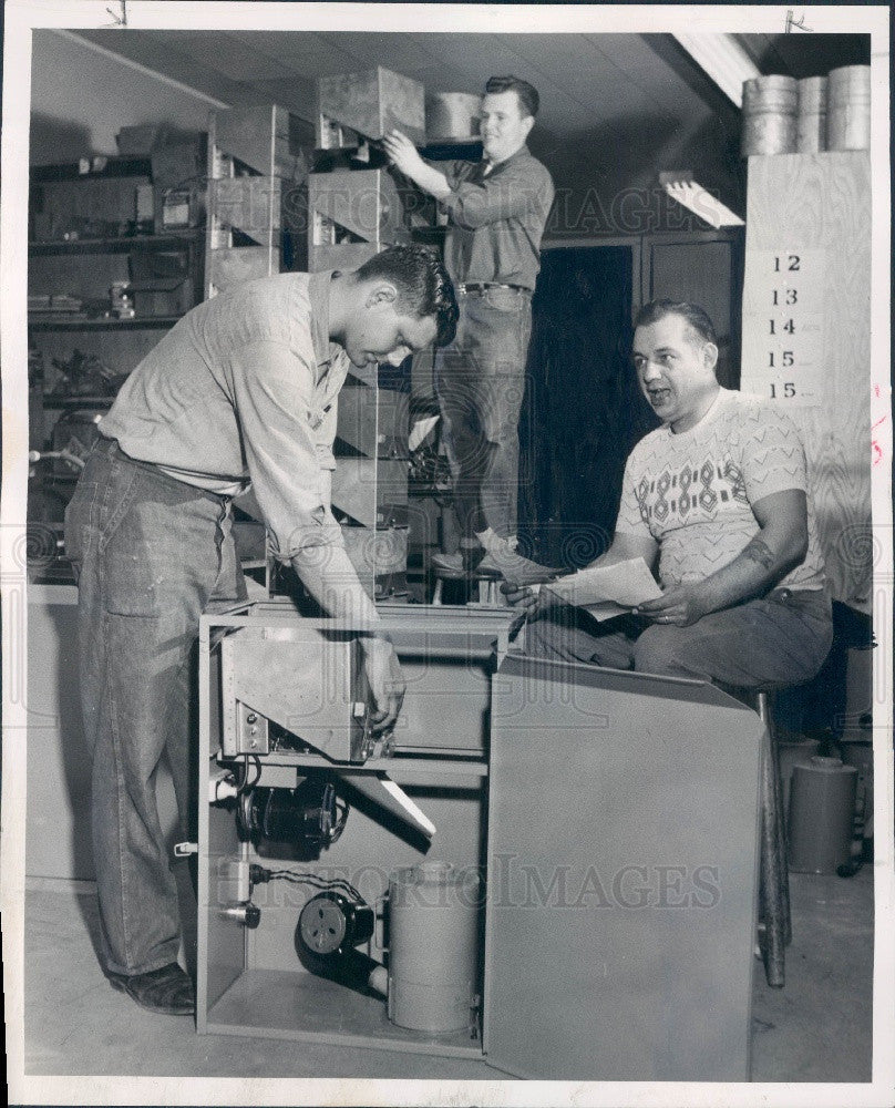 1954 Meteorologist I. Krick Rain Generator Press Photo - Historic Images