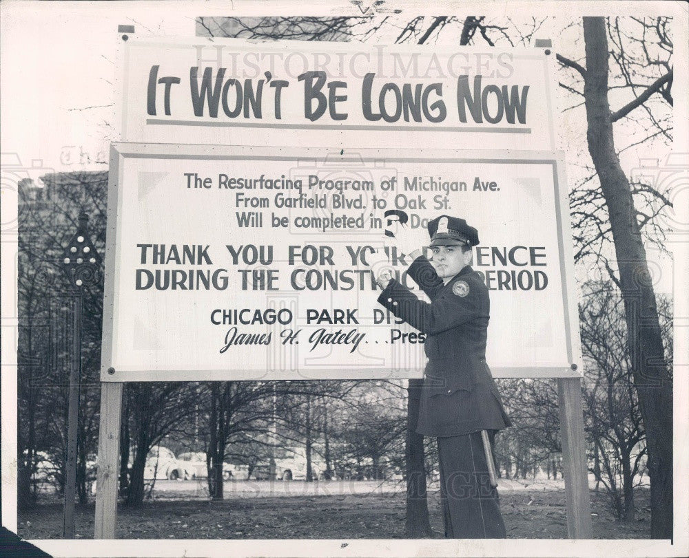 1956 Chicago Michigan Ave Resurface Signage Press Photo - Historic Images