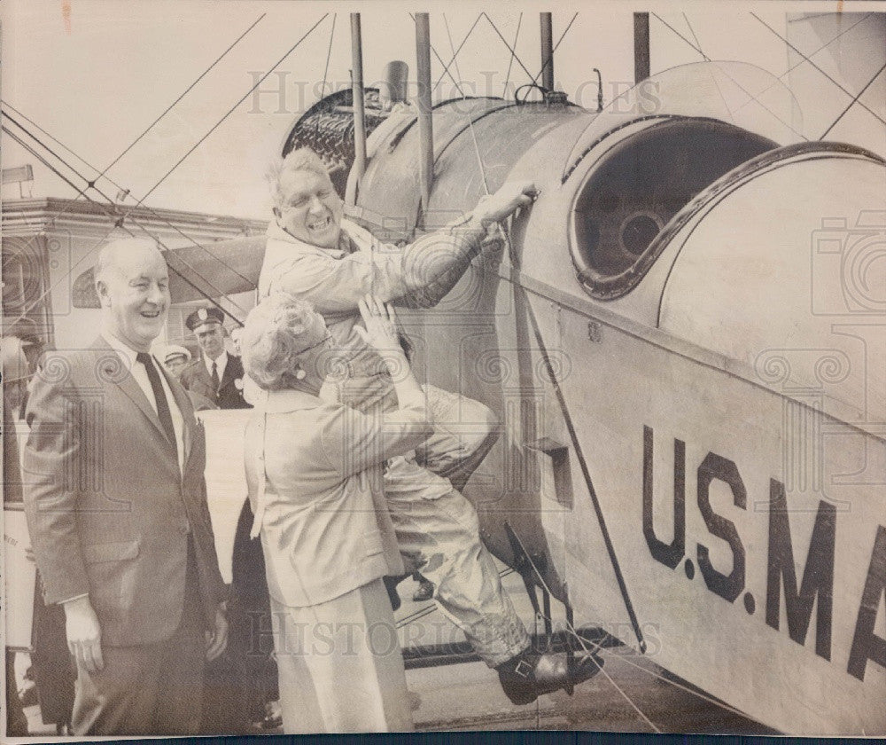 1968 CA Bill Hackbarth 1918 Biplane Airmail Press Photo - Historic Images