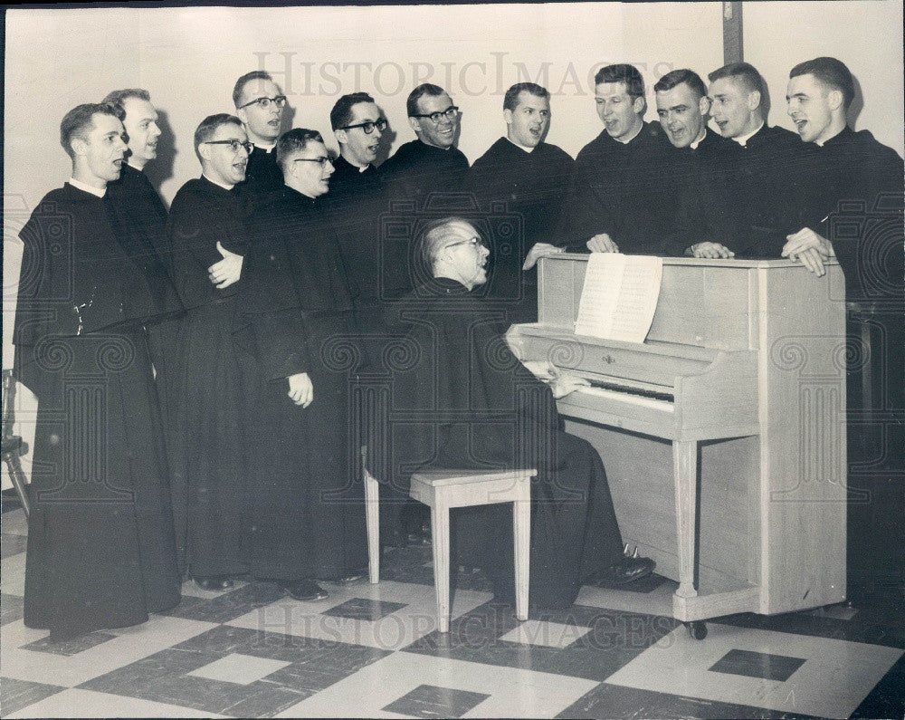 1965 Olympia Fields IL Tolentine College Press Photo - Historic Images