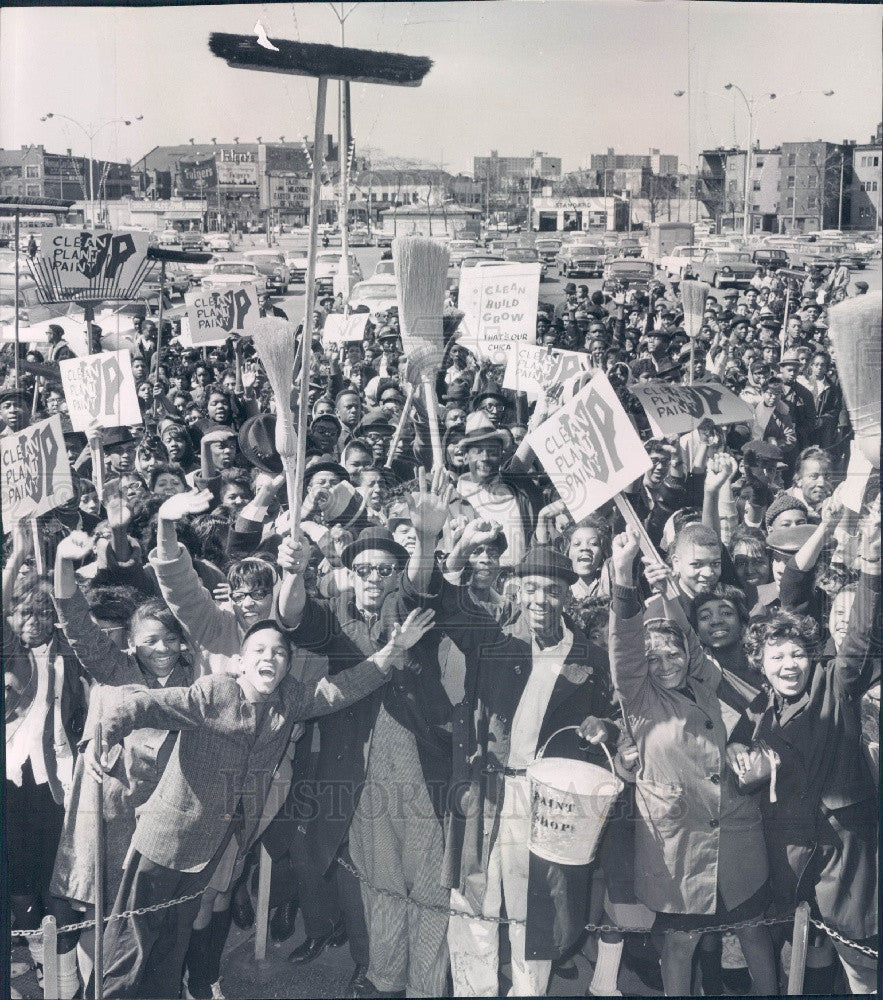 1962 Chicago Dunbar Vocational Cleanup Press Photo - Historic Images