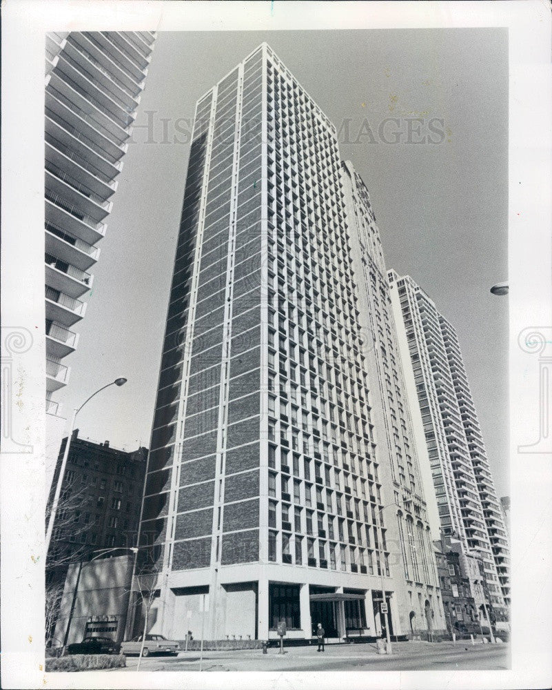 1976 Chicago IL Lake Shore Dr Condos Press Photo - Historic Images