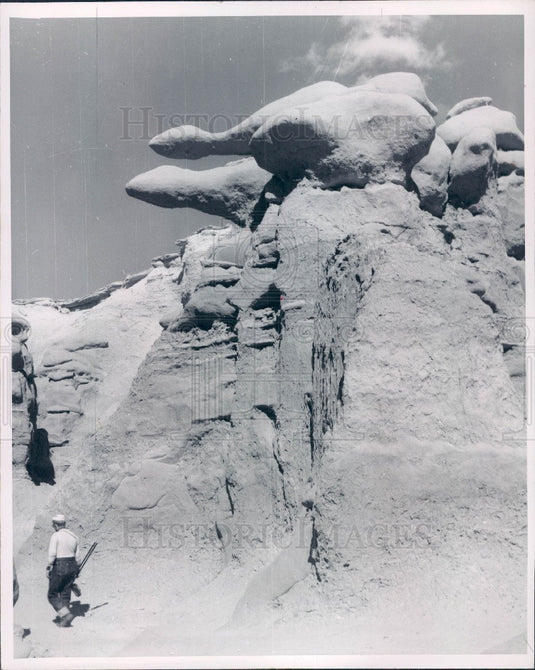 1952 Goblin Valley UT Flying Turtles Rocks Press Photo - Historic Images