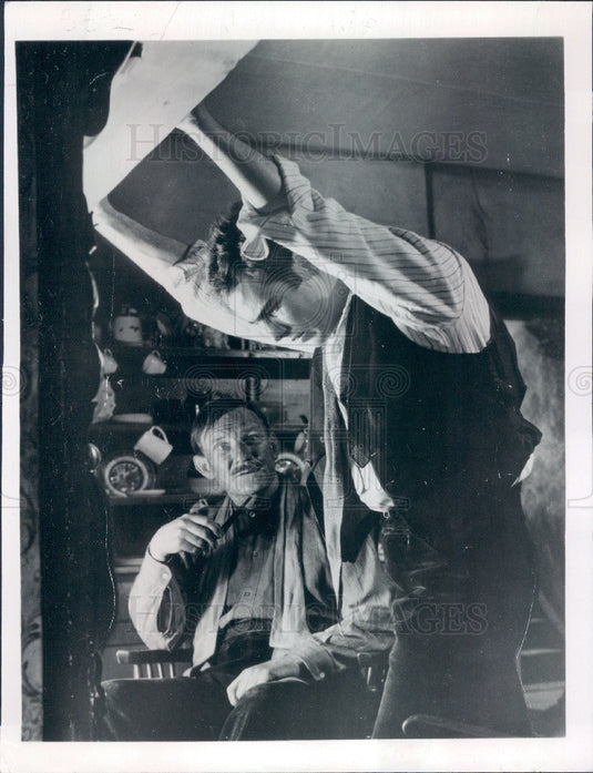 1971 Actors Trevor Howard & Dean Stockwell Press Photo - Historic Images