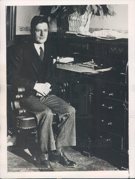 1933 Wisconsin Governor Phillip La Follette Press Photo - Historic Images