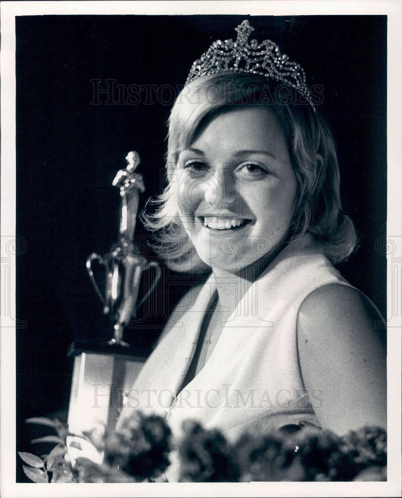 1972 Miss Wheaton IL Belle Kim Melnick Press Photo - Historic Images