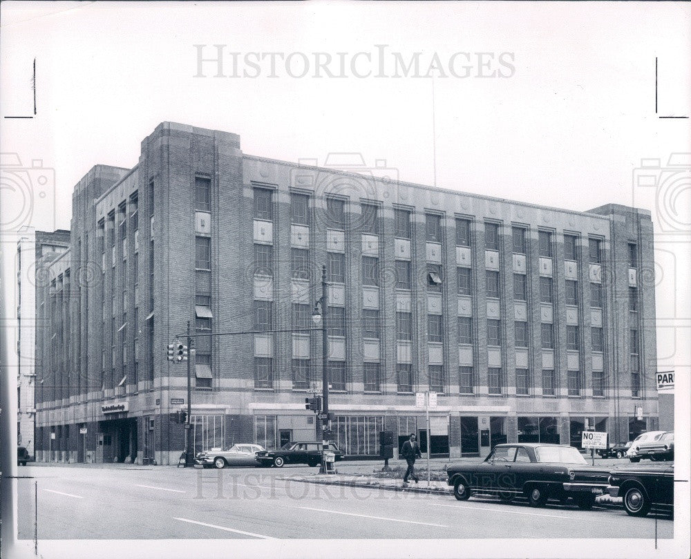 1964 Detroit Michigan News Garage Press Photo - Historic Images