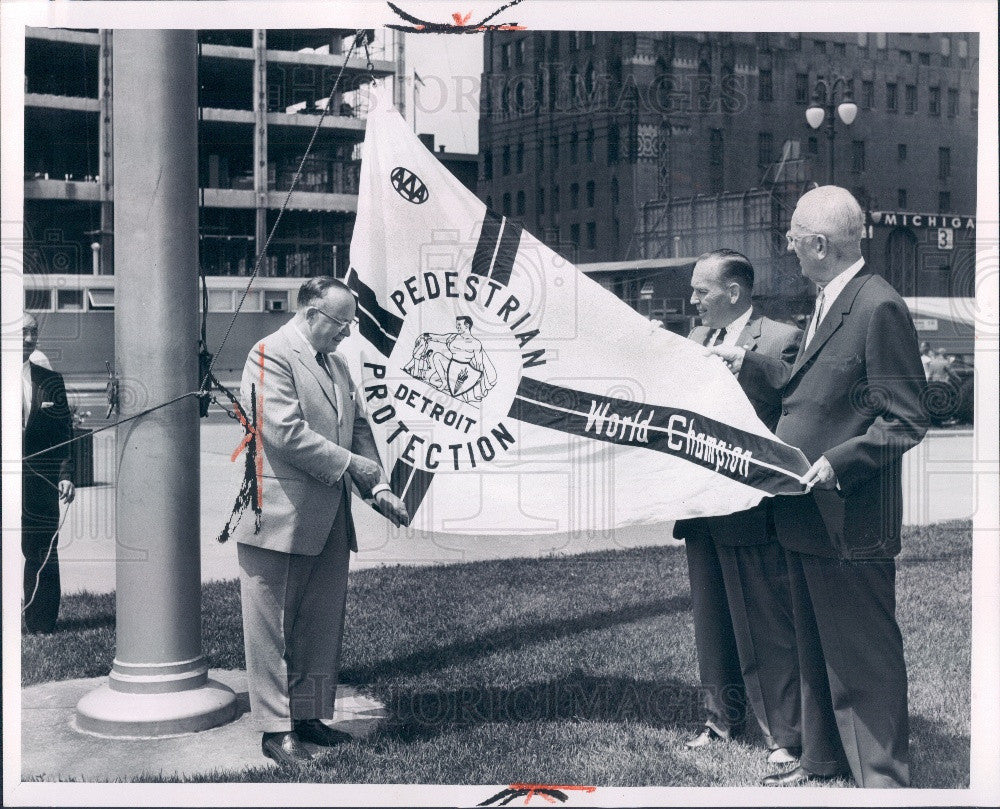 1961 Detroit Michigan Mayor Louis Miriani Press Photo - Historic Images