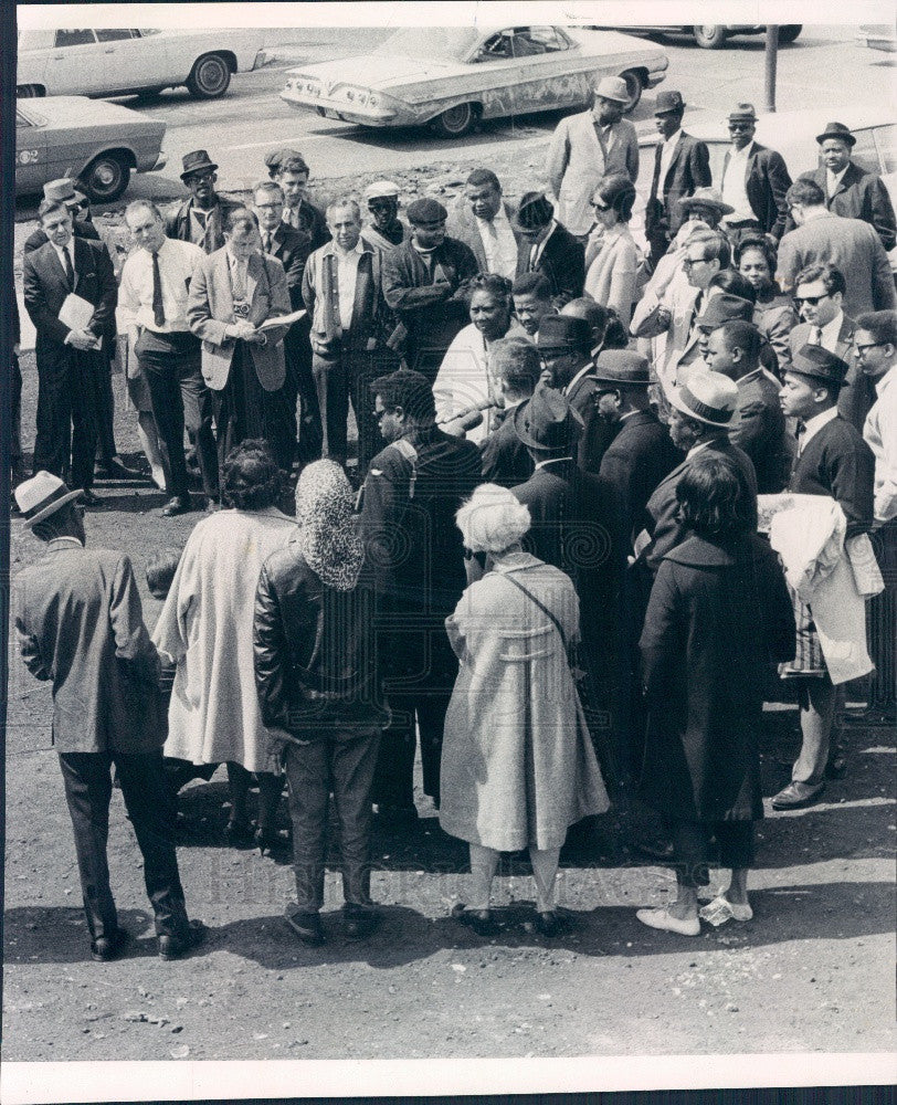 1967 Chicago IL West Side Federation Press Photo - Historic Images