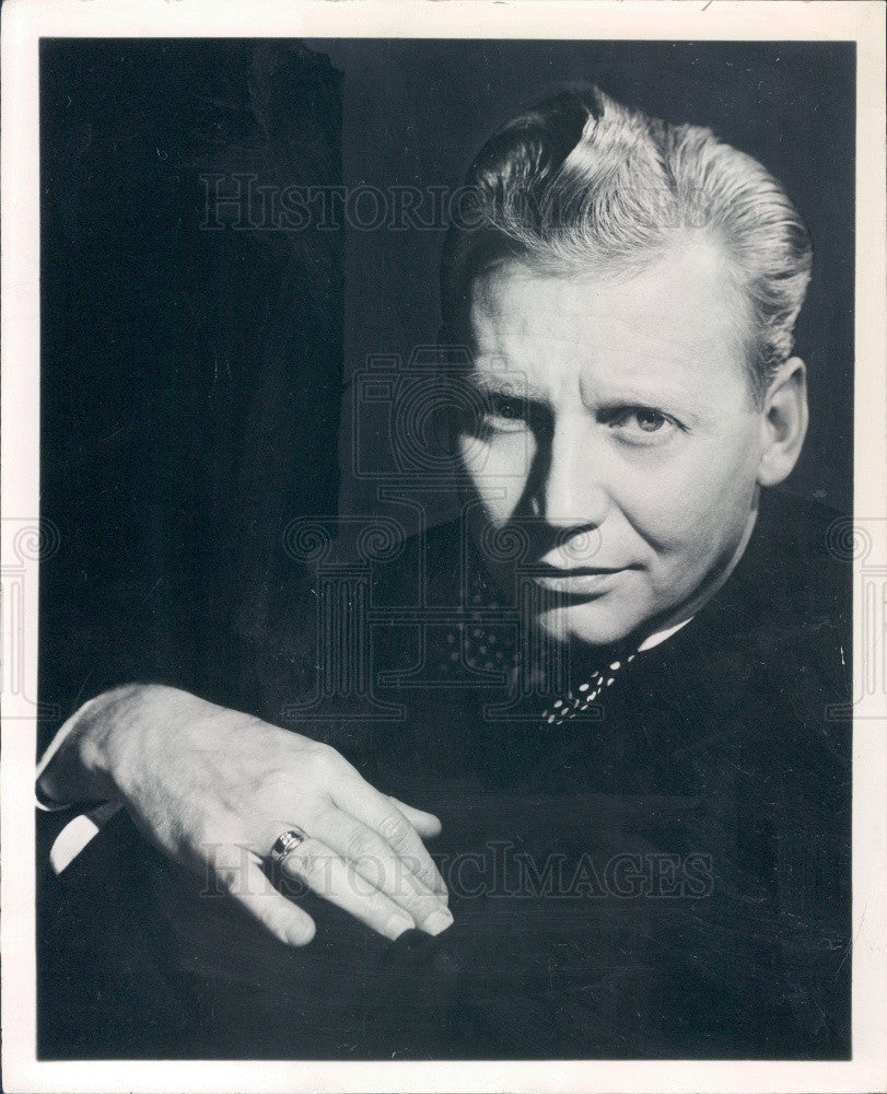 1965 Michigan Opera Director Stuart Piggins Press Photo - Historic Images