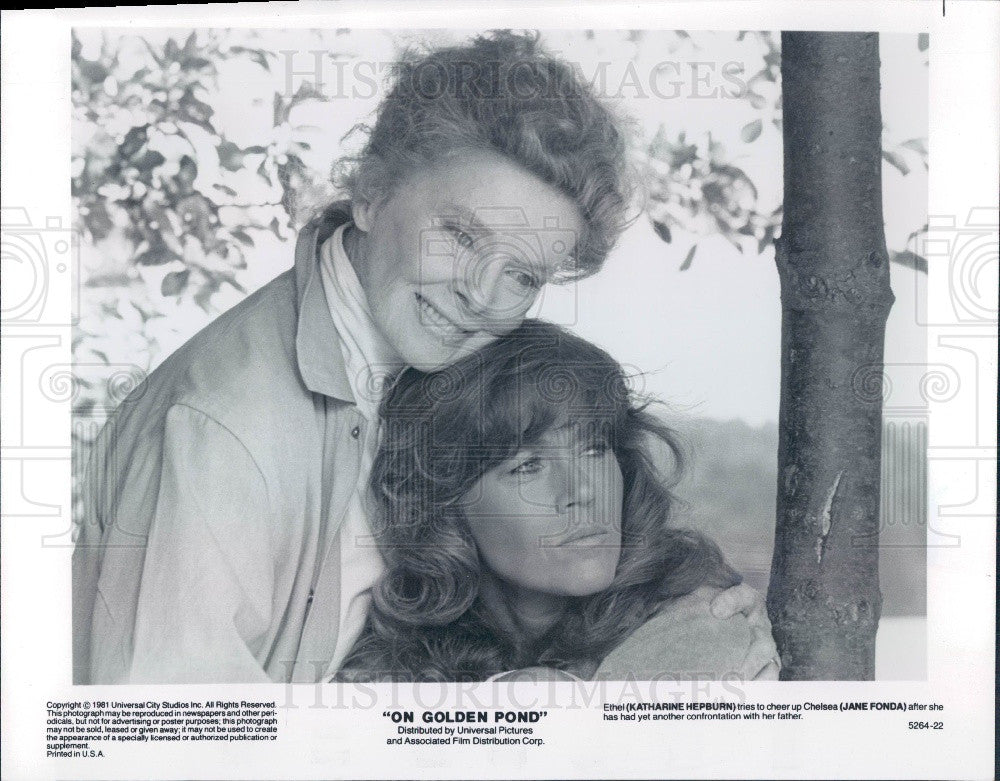 1982 Actors Katharine Hepburn/Jane Fonda Press Photo - Historic Images