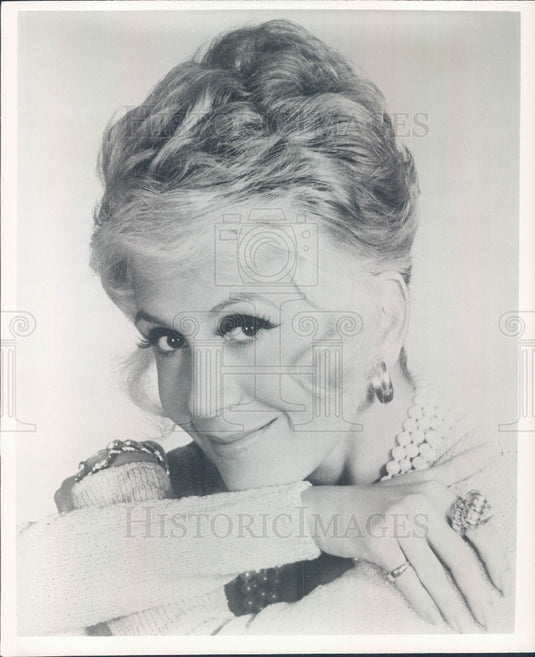 1973 Gossip Columnist Rona Barrett Press Photo - Historic Images