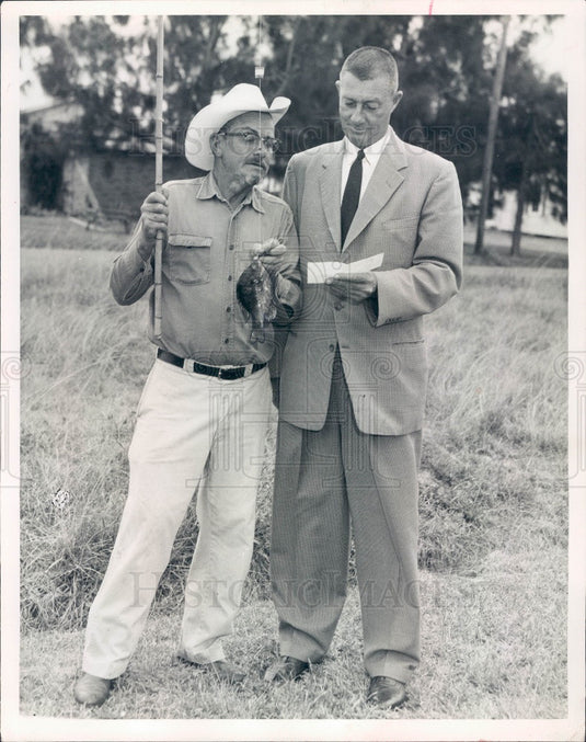 1961 FL Schlitz Brewery Fishing Contest Press Photo - Historic Images