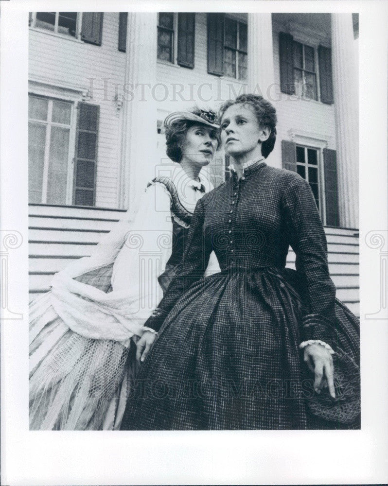 Undated Joan Hackett/Roberta Maxwell Press Photo - Historic Images