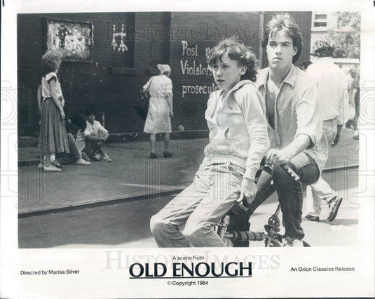 1984 Actors Neill Barry & Sarah Boyd Press Photo - Historic Images