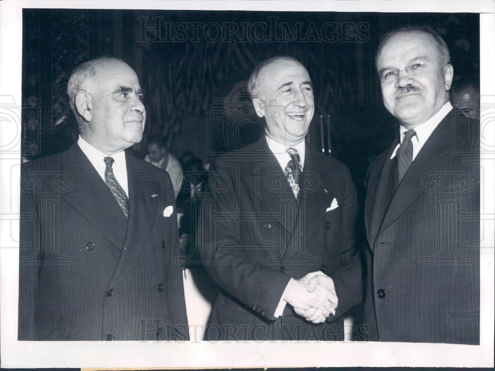 1946 Politician James Byrnes/Soviet Molotov Press Photo - Historic Images