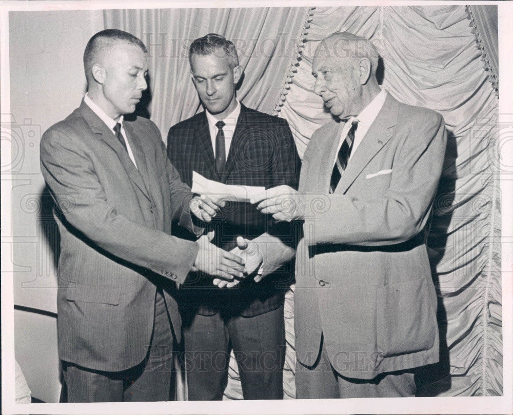 1962 St Petersburg FL Ned March Award Police Einwalter &amp; Stewart Press Photo - Historic Images