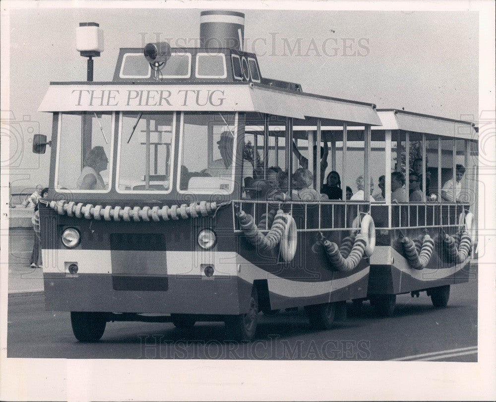 1973 St. Petersburg FL Pier Place Shuttle Bus The Pier Tug Press Photo - Historic Images