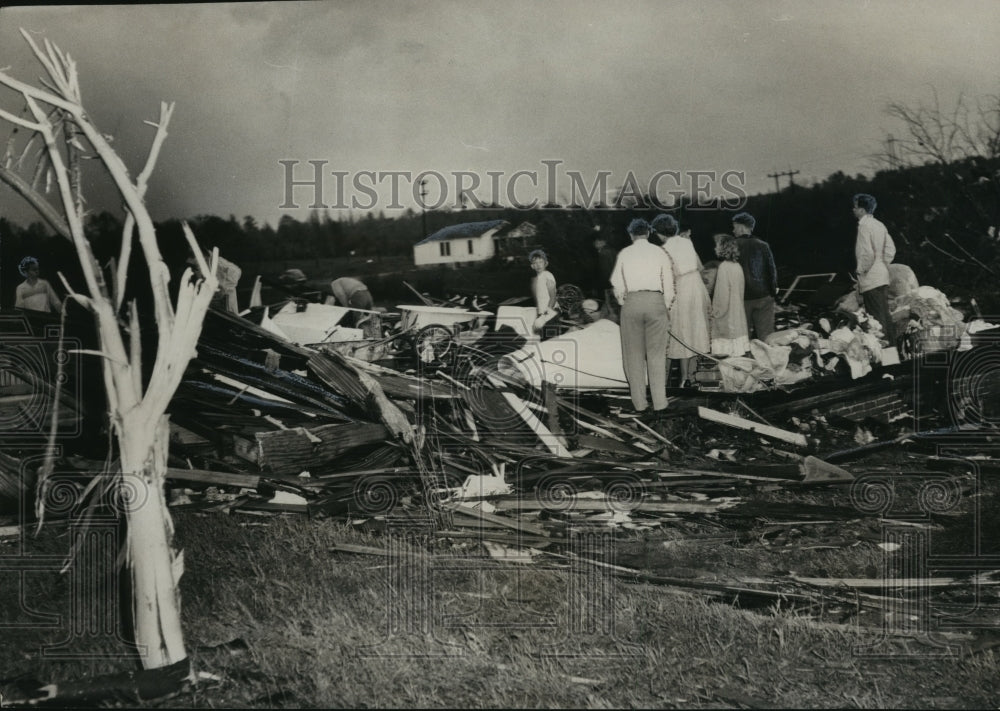 1956 Press Photo Jefferson County storm struck McDonald&#39;s Chapel killing family - Historic Images