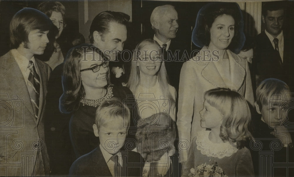 1971, George Wallace, Governor Elect of Alabama, With His Family - Historic Images