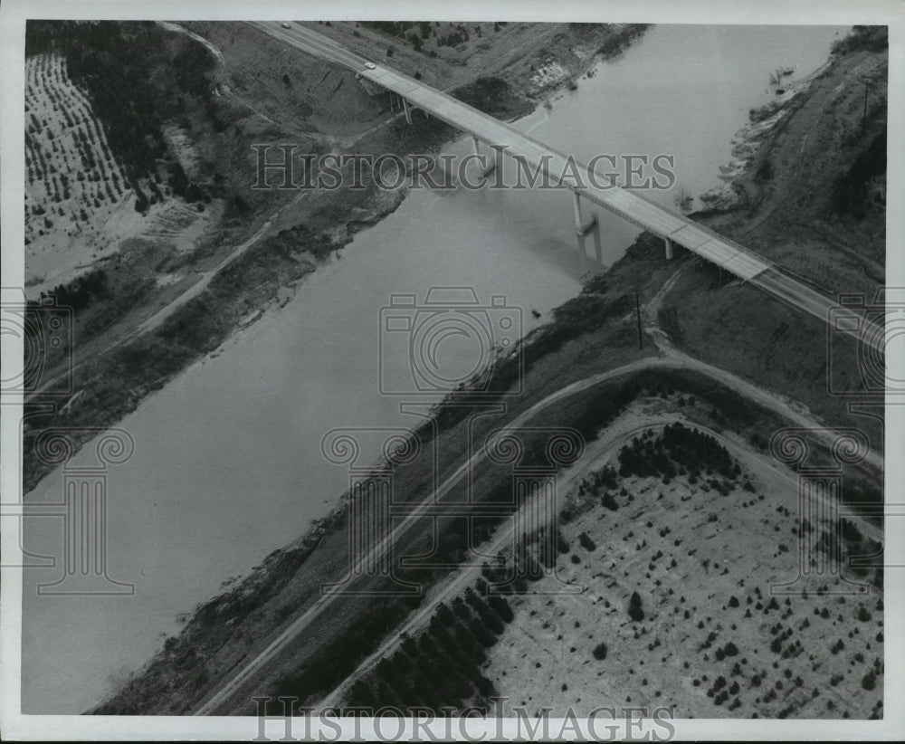 1975, Alabama-Aerial view of bridge over water from Bouldin dam break - Historic Images