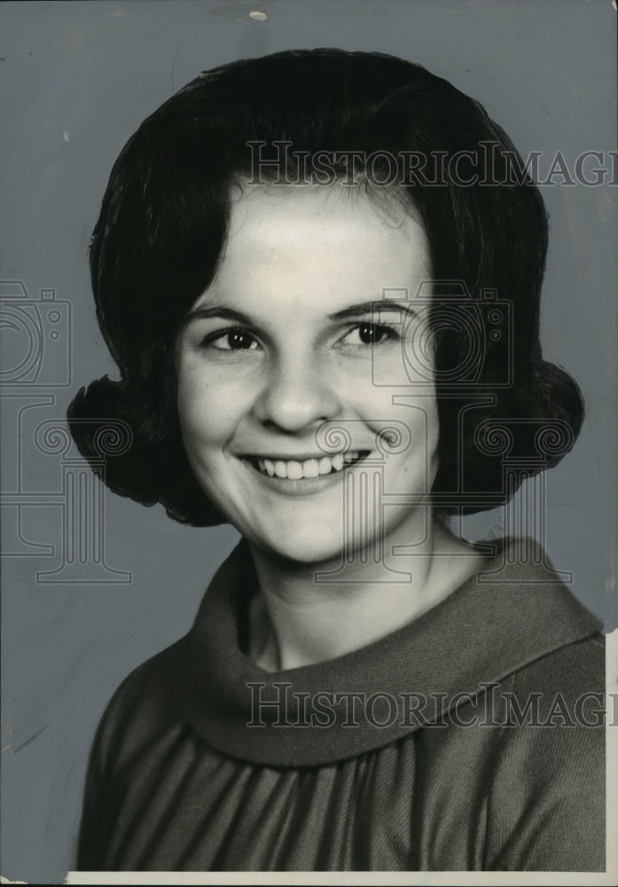 1965 Press Photo Carol Brown, Miss Alabama Contestant - abna05375 - Historic Images