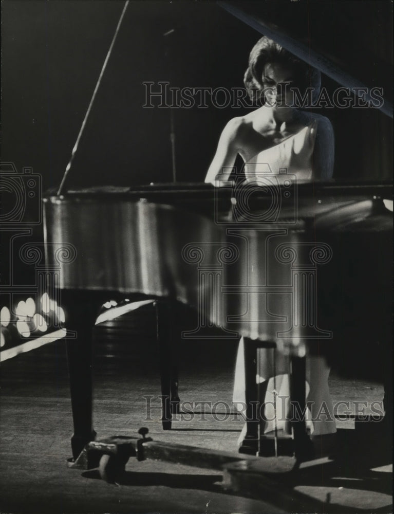 1965, Miss Alabama contestant, Karen Kelly plays Prelude for Piano. - Historic Images