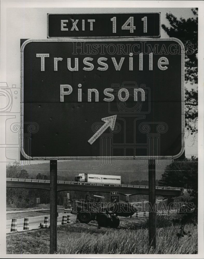 1985 Press Photo Alabama-New lane construction on I-59 Trussville-Pinson exits. - Historic Images