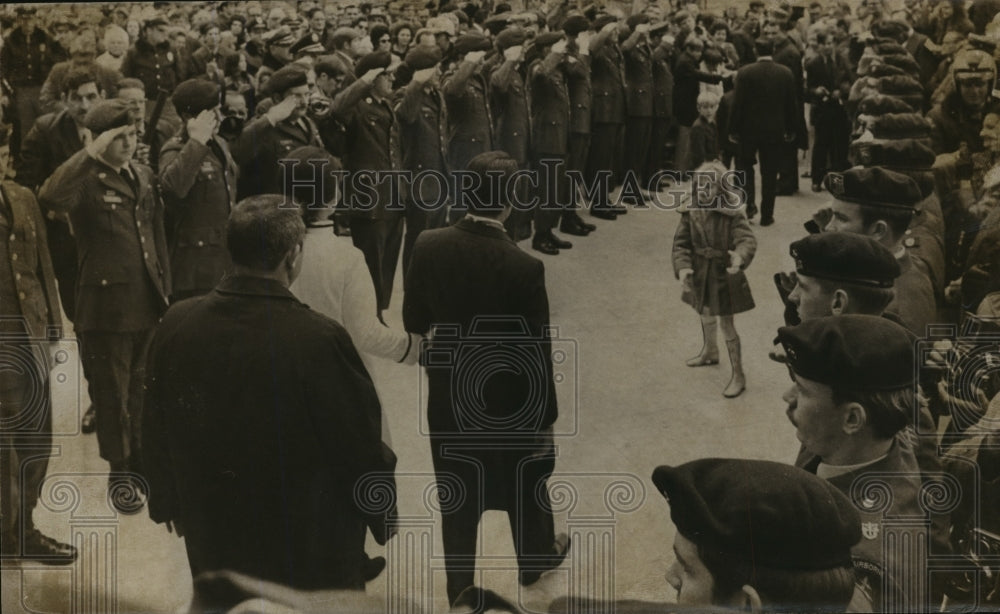 1971 Press Photo Alabama Governor and Mrs. George Wallace after inaugural. - Historic Images