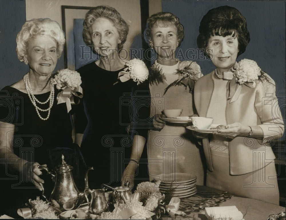 1965 Press Photo Alabama-Women&#39;s Civic Club&#39;s board directors honored. - Historic Images