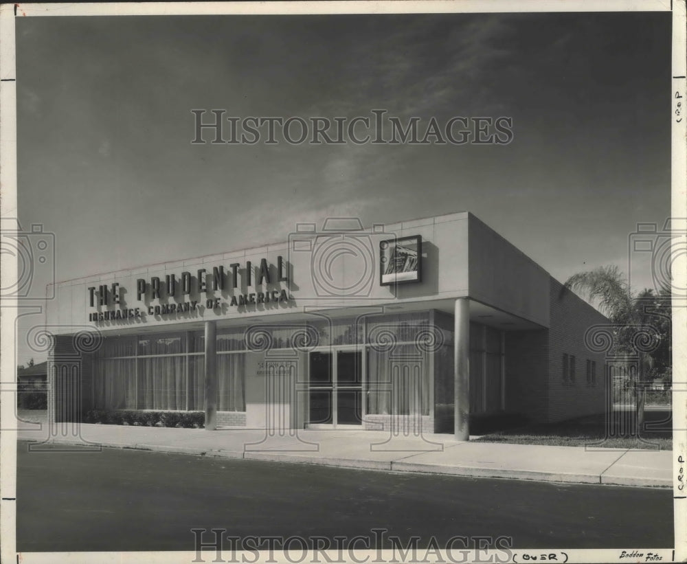 1957, Alabama-Prudential Insurance Building in Birmingham. - Historic Images