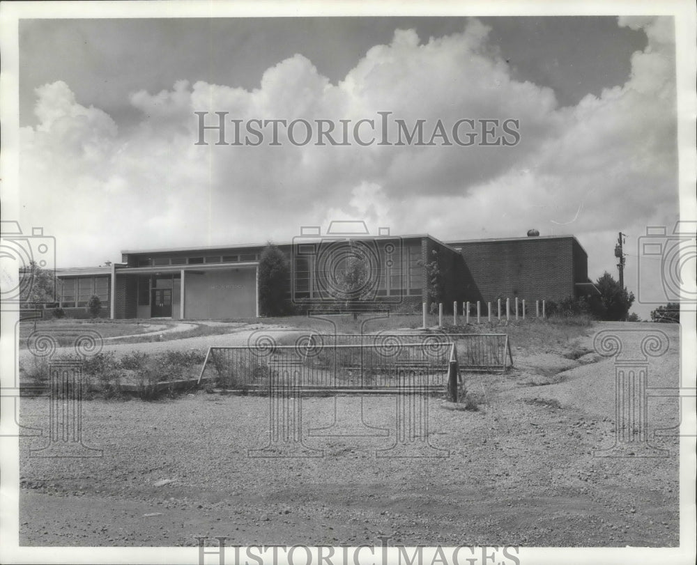 1965 Press Photo Alabama-Birmingham&#39;s Greek School Building. - abna05831 - Historic Images