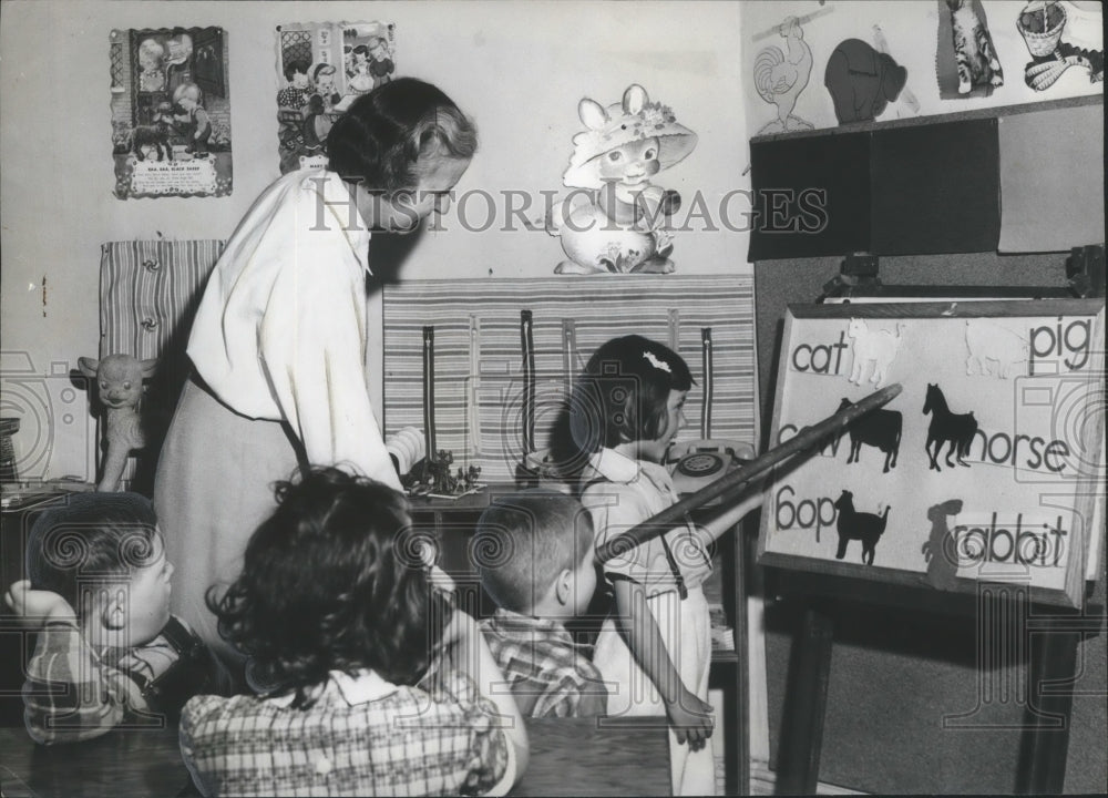 1959 Press Photo Alabama-Birmingham Opportunity Center students being taught. - Historic Images