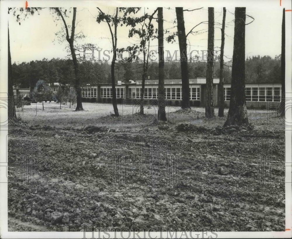 1968, Work Underway For New Parking Area, Putnam School, Birmingham - Historic Images