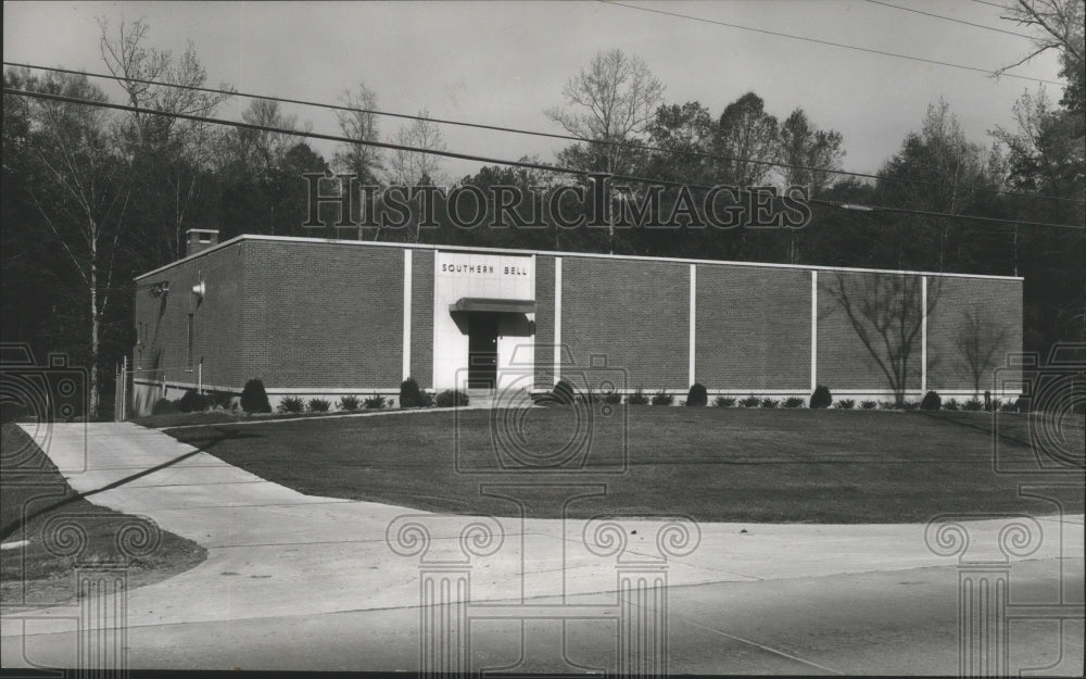 1960, Alabama-Southern Bell Telephone Company, Vestavia building. - Historic Images