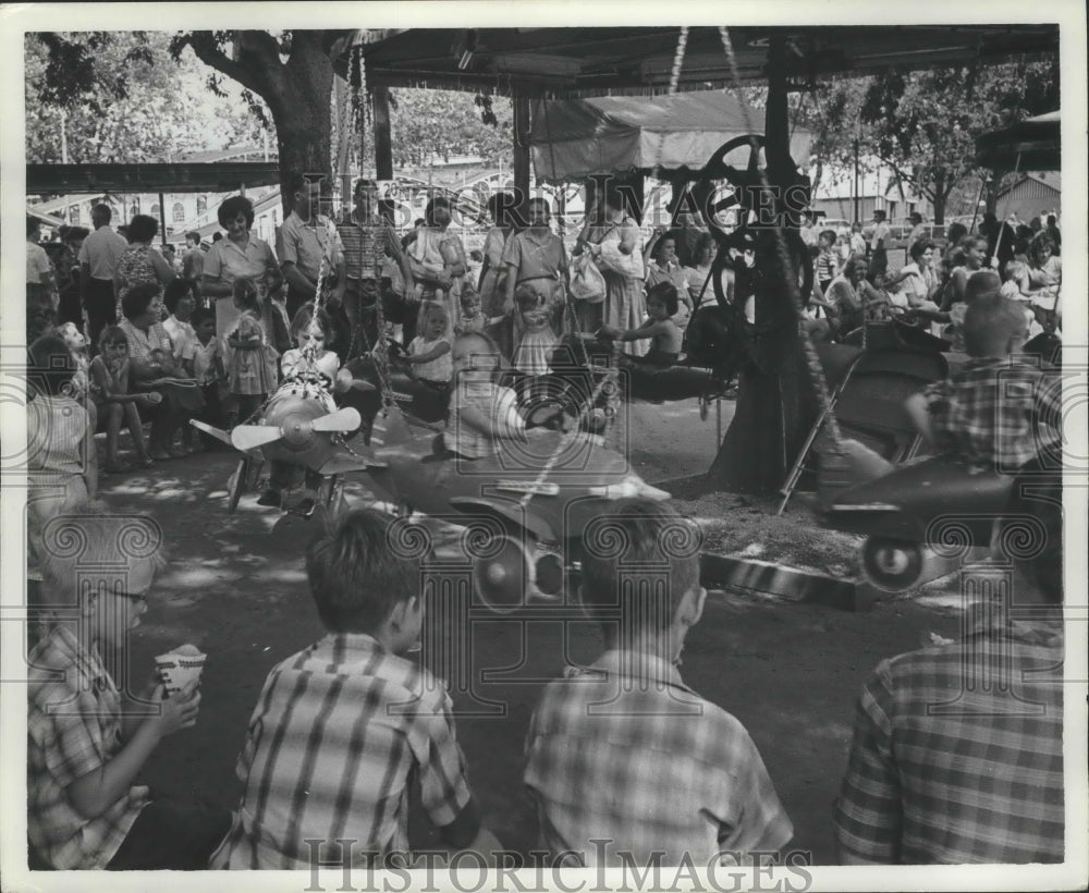 1961, Visitors Enjoy Kiddieland at Fairpark, Birmingham, Alabama - Historic Images