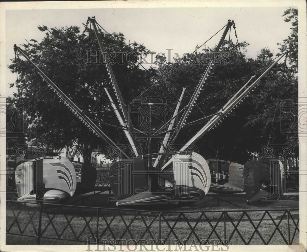 1957 Press Photo Alabama-The Flying Scotter, Birmingham Fair Park Kiddieland. - Historic Images