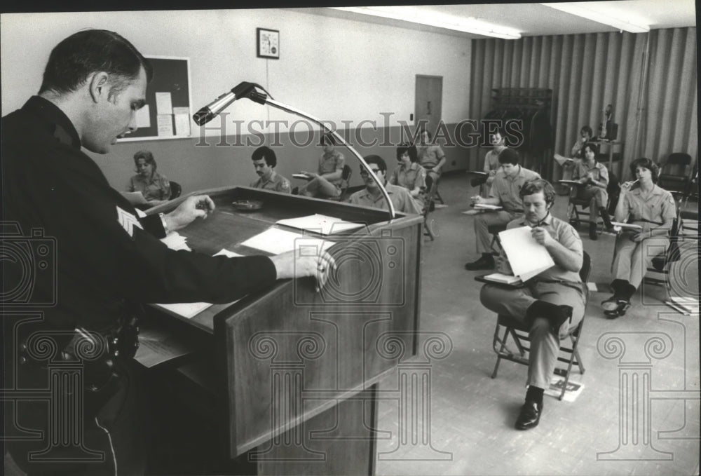 1978 Press Photo Alabama-Birmingham-Potential police officers in classroom. - Historic Images