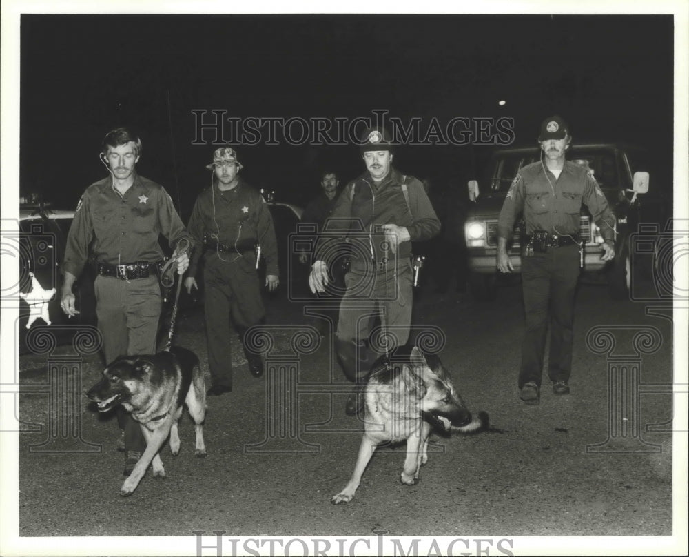1981 Press Photo Birmingham, Alabama, Police Officers and Their Police Dogs - Historic Images