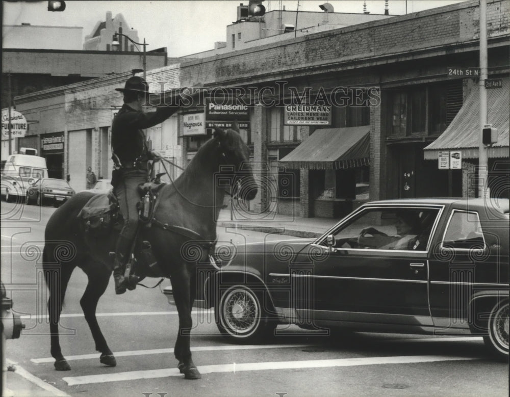 1980 Press Photo Alabama-Birmingham Police Department Mounted Patrolman.. - Historic Images