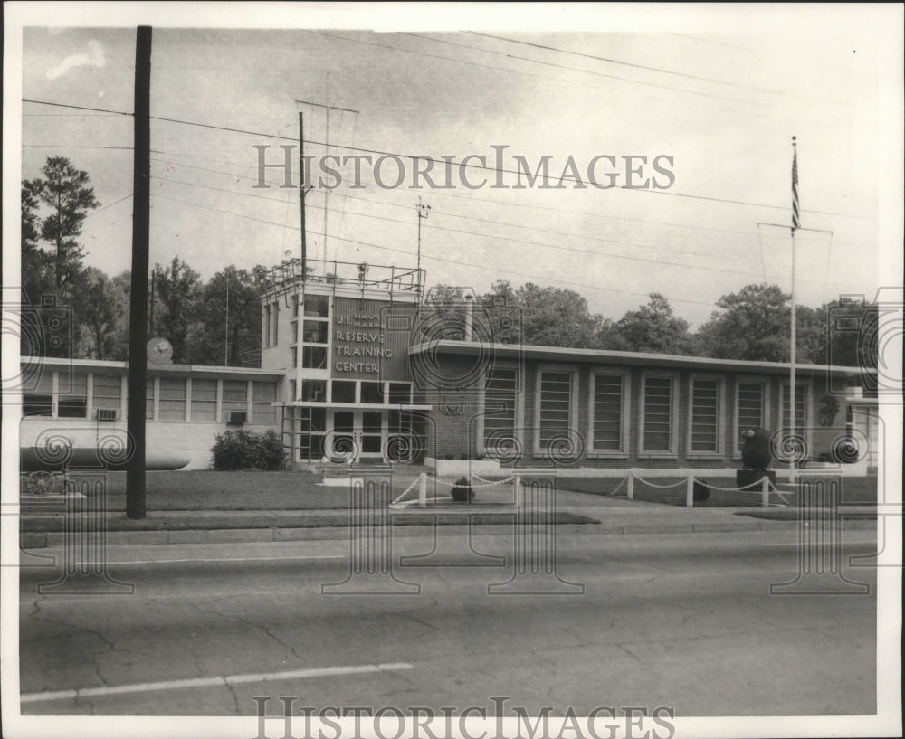 1966 Press Photo Alabama-Birmingham&#39;s U.S. Navy Marine Reserve Training Center. - Historic Images