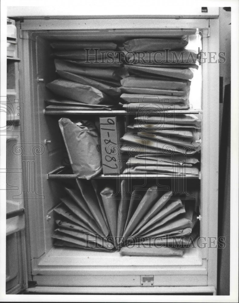 1992 Press Photo Alabama-Rape Kits in Birmingham Police property room fridge. - Historic Images